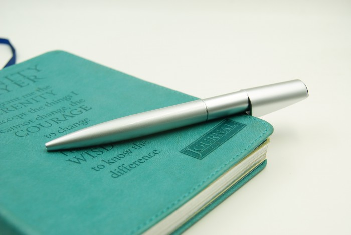 獨(dú)特精致商務(wù)抽拉金屬優(yōu)盤筆U盤 金屬筆U盤制作工廠